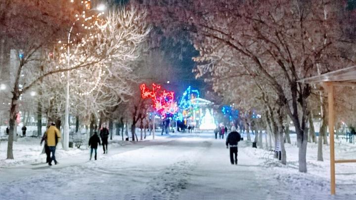 В Саратове слякоть, мокрый снег и дождь