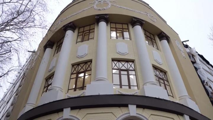 В этом учебном году дети вернутся в обновленную школу № 2 Саратова