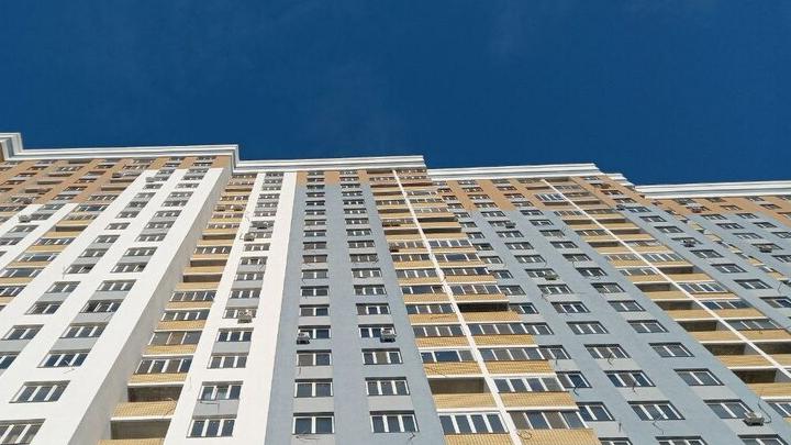 Цену на вторичку в Саратове не спешат снижаться
