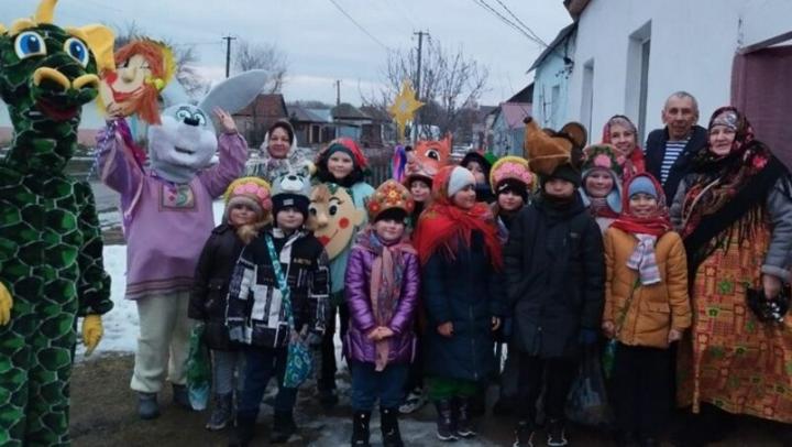 В селе под Энгельсом прошли колядки