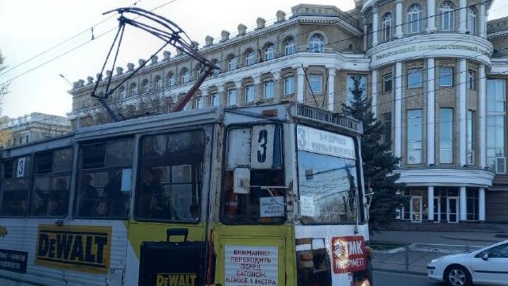 В Саратове прервано движение трамваев 3-го маршрута