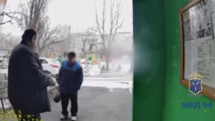 Житель Саратова воровал из подъездов кабели