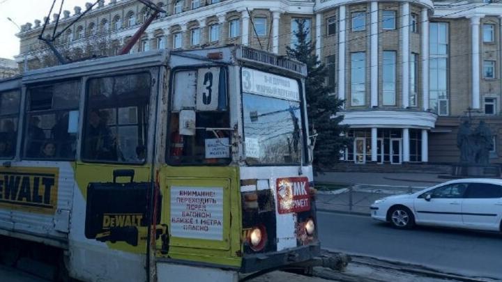 В Саратове прервано движение двух трамвайных маршрутов