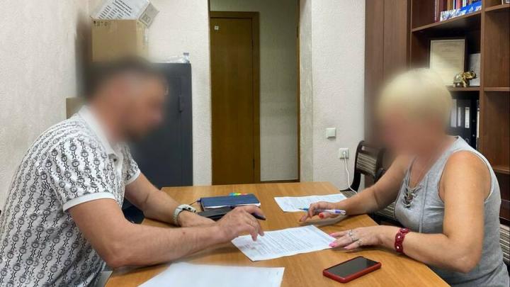 В Балаково супруги травили горожан «палёным» алкоголем