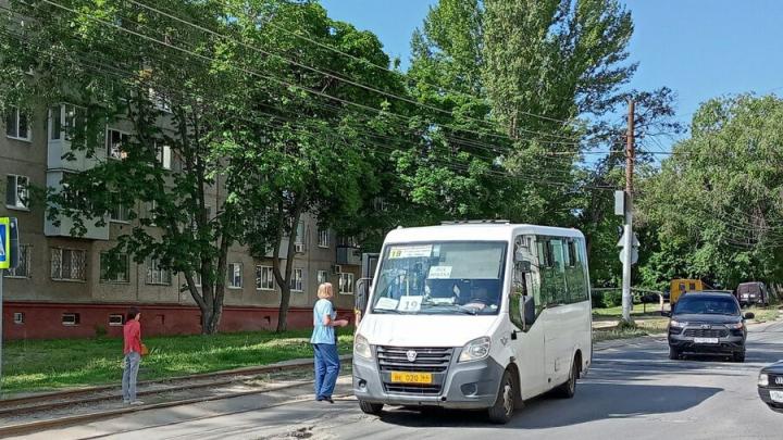 Мэрия Саратова заказывает перевозку пассажиров на трех автобусных маршрутах