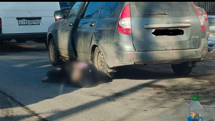 На Рабочей в Саратове женщина оказалась под колесами 