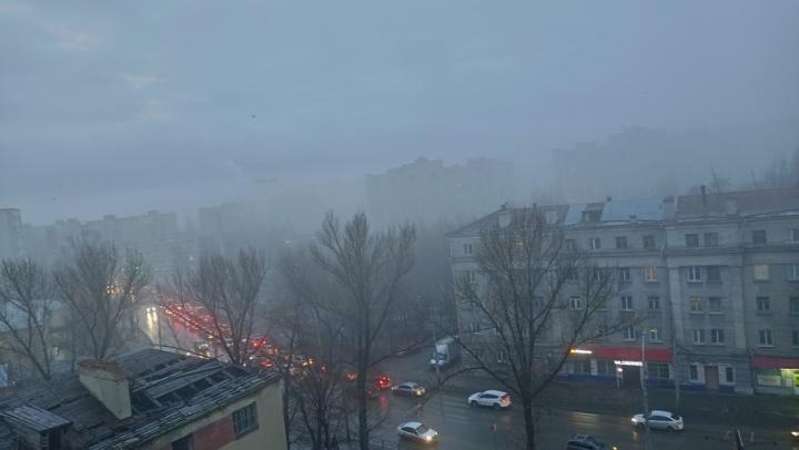 Ночью саратовцы опять страдали из-за едкого запаха над городом