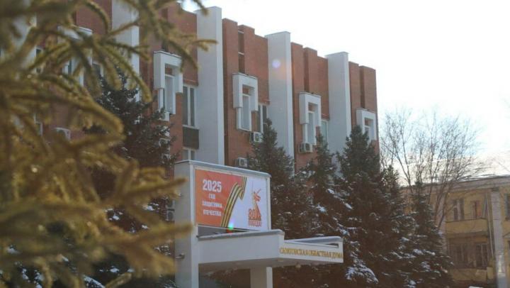 В Саратове наведут порядок в уличной рекламе