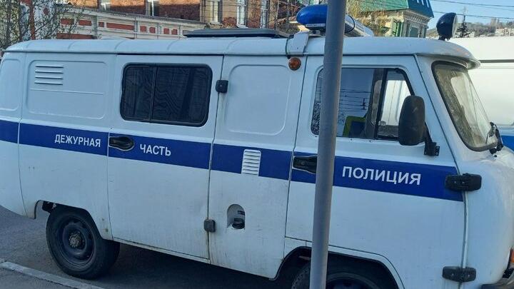 Пьяный житель Маркса напал на полицейского