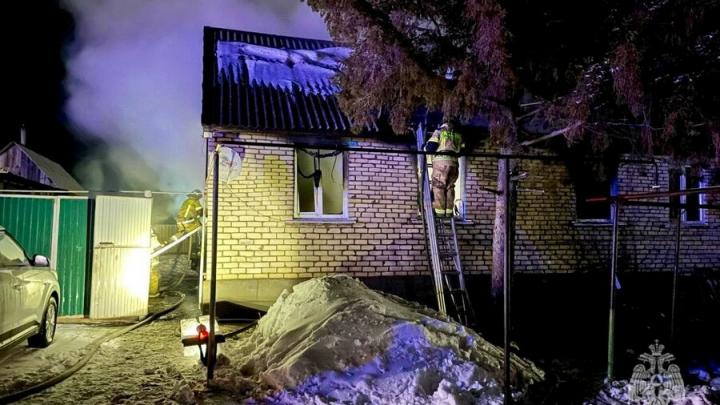 Молодая мама с четырёхлетним сыном погибли на пожаре в Хвалынском районе