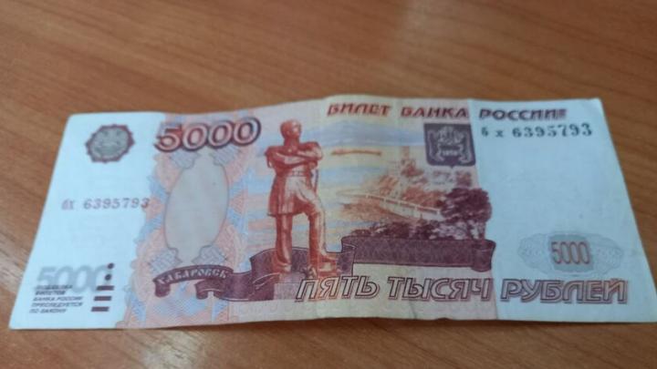 В Озинках иностранец пытался подкупить сотрудника погранслужбы