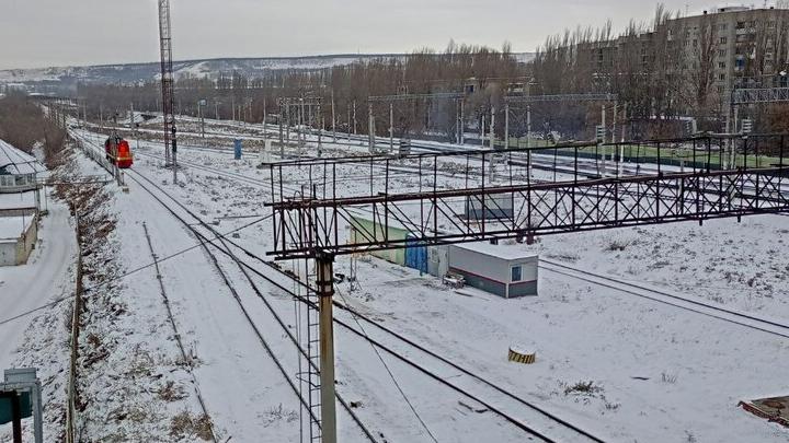 В Саратове на ночь закроют железнодорожный переезд
