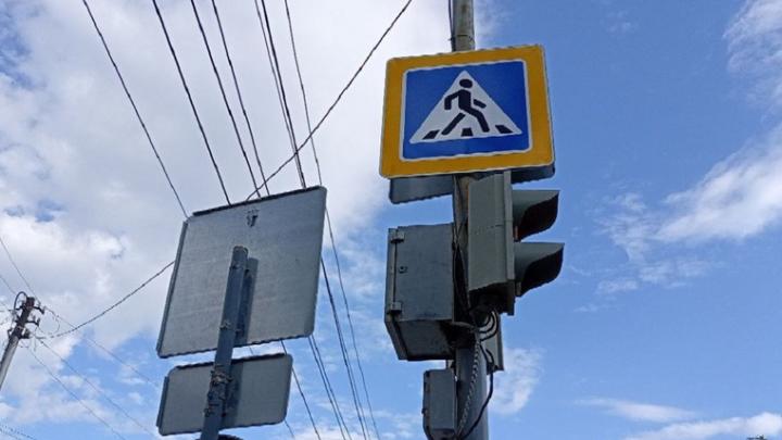 На двух перекрестках Саратова в этом году установят светофоры
