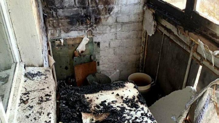 В Балашове горела лоджия в пятиэтажке