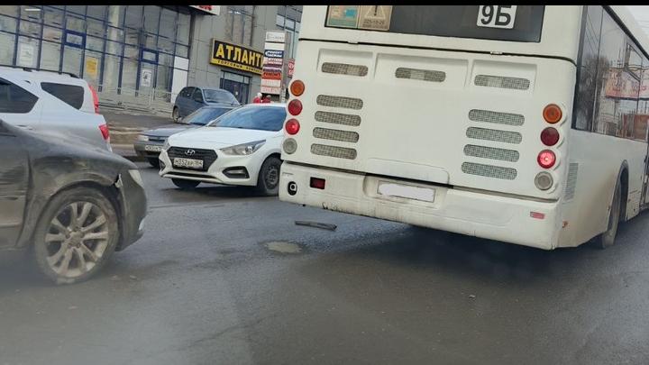 Автобус со 