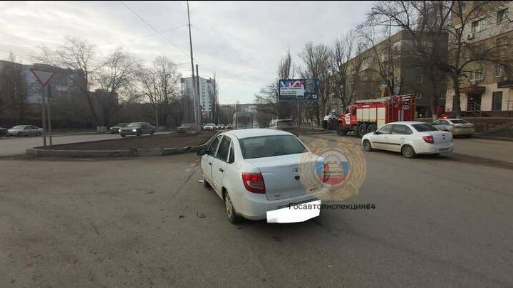 Мальчик и девочка пострадали в ДТП на проспекте Строителей в Саратове