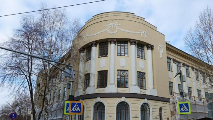 Занятия в саратовской школе №2 возобновятся в мае
