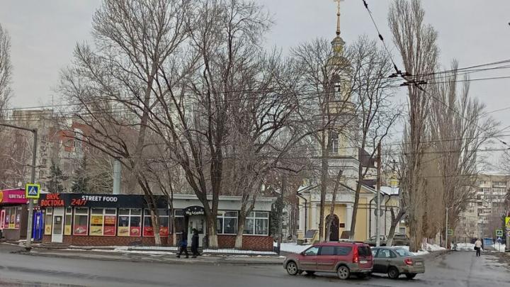 Сквер на Ильинской площади готовят к благоустройству