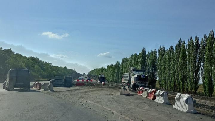 В Саратовской области отремонтируют почти 290 километров сельских дорог