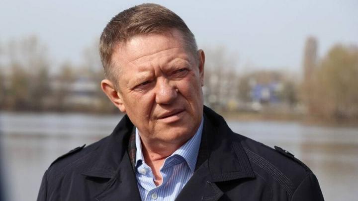 Панков: Госдума приняла закон в защиту людей от навязывания им платных услуг