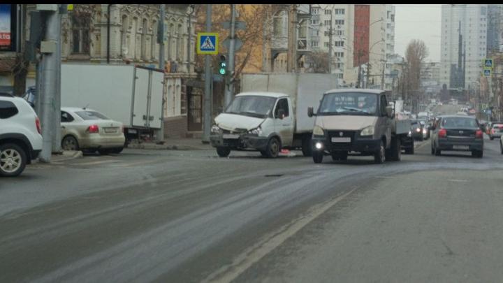 Две 