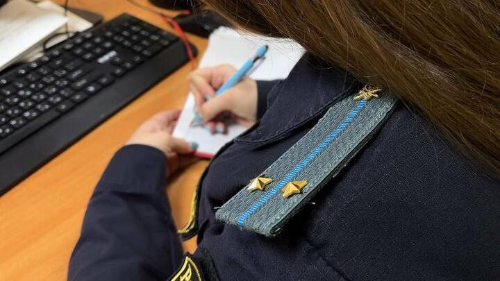 В Самойловке приставы пытались дважды списать долг с мужчины
