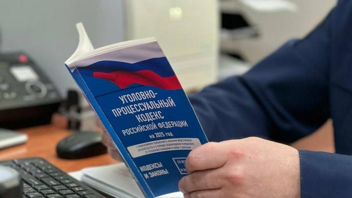 Пьяная саратовчанка прыжками убила любовника