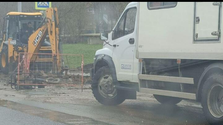 В Солнечном осложнен подъезд к жилому дому со стороны Тархова