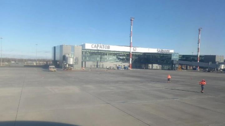 Пассажиры двух авиарейсов вынужденно провели ночь в саратовском аэропорту «Гагарин»