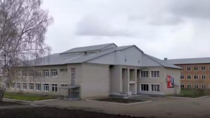 В Базарном Карабулаке отремонтируют школу, построят бассейн и актовый зал