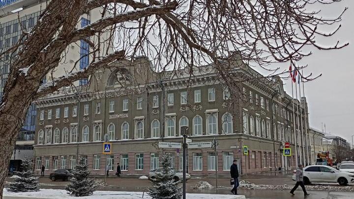 Саратовская мэрия берет в кредит еще 1,75 миллиарда рублей
