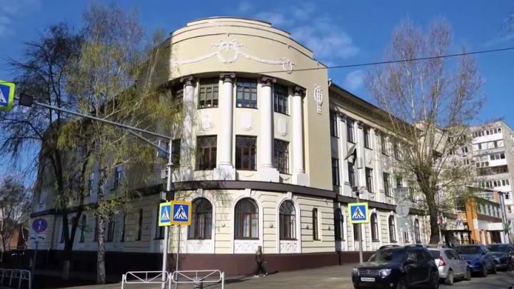 Школа № 2 Саратова откроется после реконструкции 21 апреля