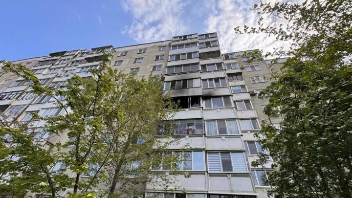 На ночном пожаре в Саратове спасены 15 жильцов: есть пострадавший