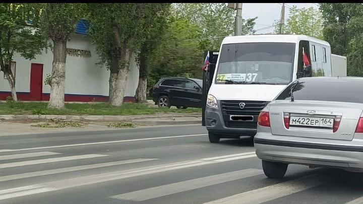 Транспортный коллапс на Шехурдина: маршрутка попала в ДТП с 