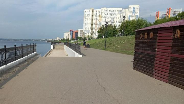 На саратовской набережной произошла потасовка