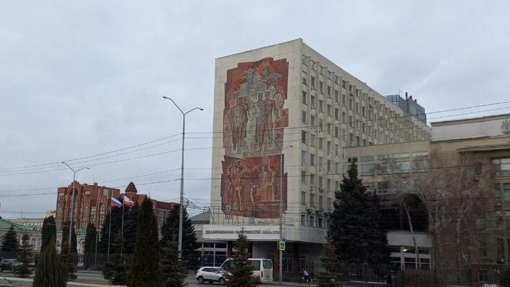 Каждый второй саратовец готов заменить чиновников и депутатов на ИИ