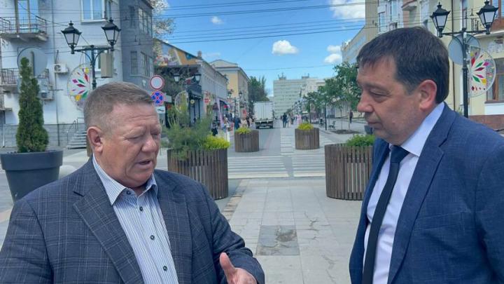 Панков предложил подключить контролирующие органы для запрета проезда транспорта по улице Волжской