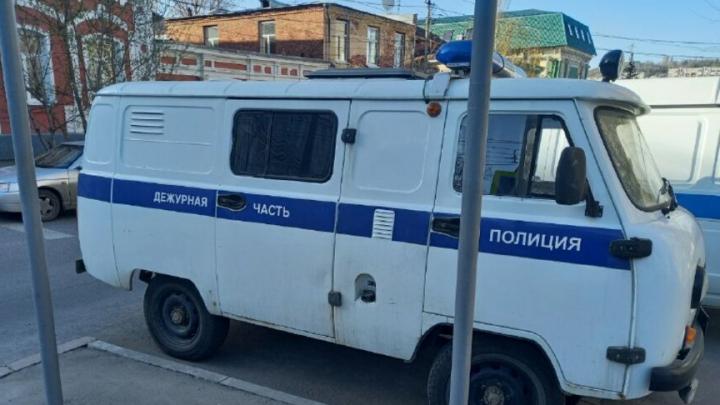 Саратовчанку бальзаковского возраста обокрал собутыльник