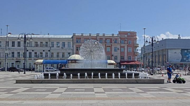 В Саратове благоустроят территорию у фонтана «Одуванчик»