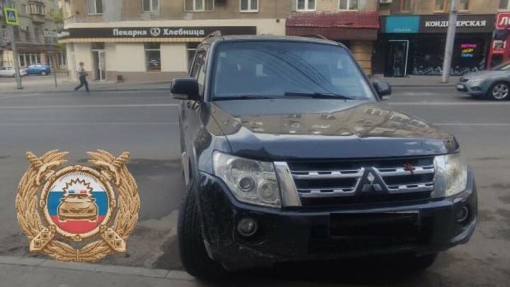 В Саратове внедорожник сбил пешехода на улице Чапаева