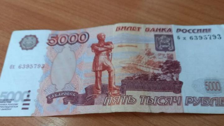 Саратовский аспирант «погорел» на даче взятки декану