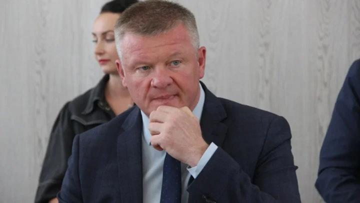 Володин раскритиковал мэра Саратова за состояние его родной школы