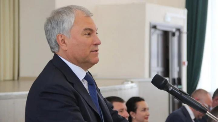 Володин предупредил об угрозе засилья мигрантов в Саратове