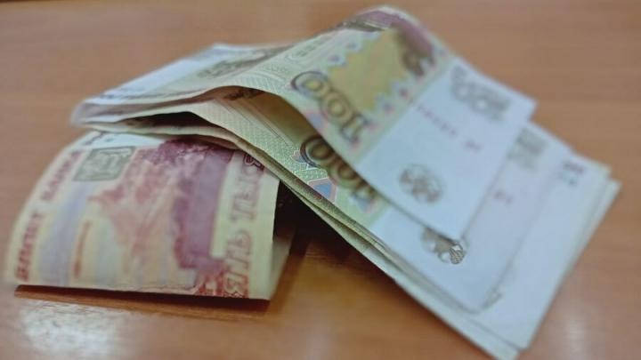 Саратовская область – аутсайдер ПФО по зарплатам в первом квартале 2025 года