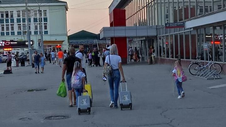 Почти 4 млн за полгода: сколько стоит безопасность пассажиров саратовского автовокзала