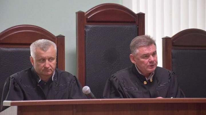 В Саратовском суде начались прения по делу «марксовского стрелка» Акопяна
