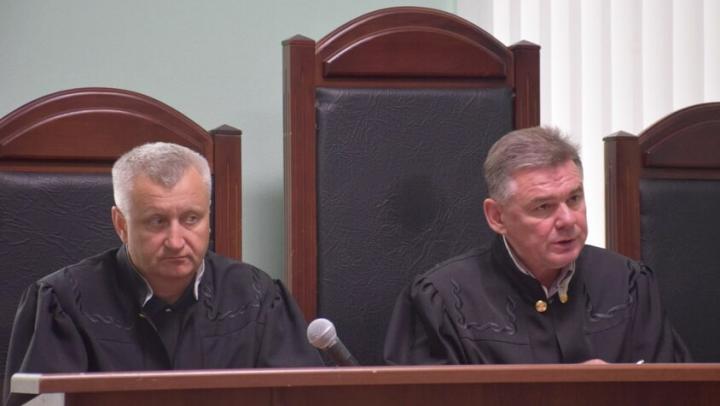 Адвокаты требуют оправдать обвиняемого в стрельбе в Марксе