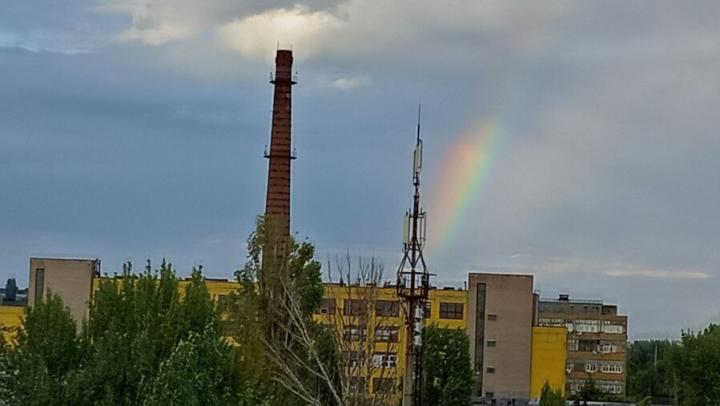В Саратовской области предложили создавать предприятия с высокой зарплатой, чтобы удержать молодежь