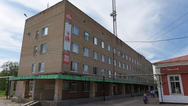 В Самойловской районной больнице не хватает 11 врачей