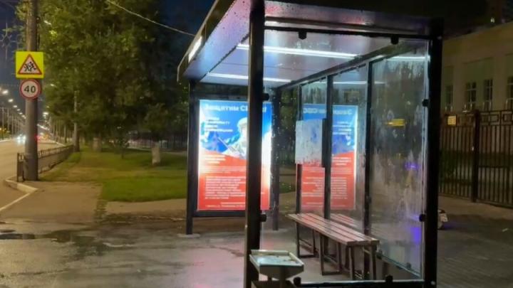 В Энгельсе на 13 остановках провели освещение